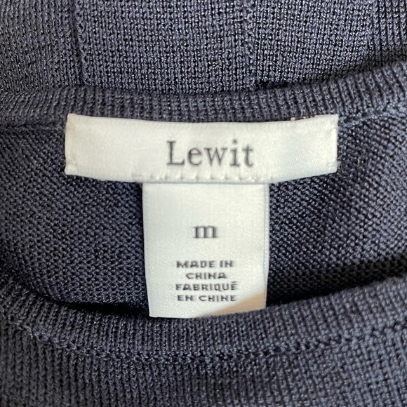 Lewit Tie Back Sweater in Navy Blue Size Medium - Picture 7 of 8